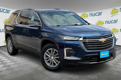 Used 2022 Chevrolet Traverse LT