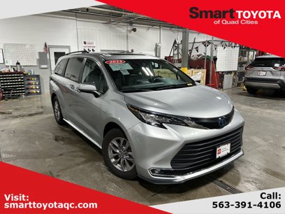 Certified 2023 Toyota Sienna XLE