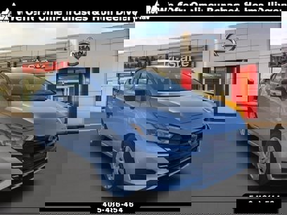 New 2025 Nissan Versa S w/ Trunk Package