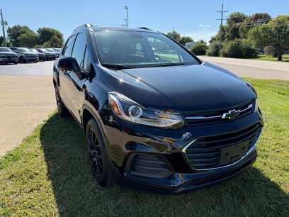 Certified 2022 Chevrolet Trax LT w/ Midnight Edition