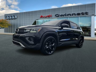 Used 2022 Volkswagen Taos SE w/ Panoramic Sunroof Package