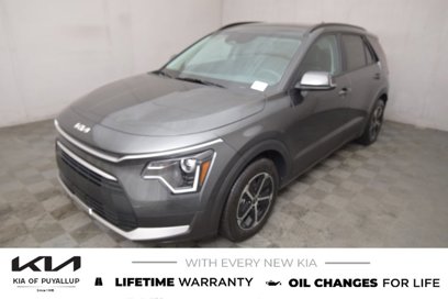 New 2025 Kia Niro EX