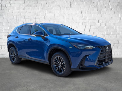 New 2025 Lexus NX 250 FWD w/ Premium Package
