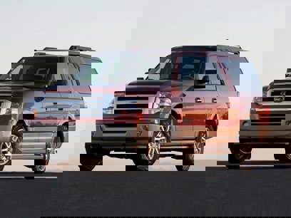 Used 2009 Ford Expedition EL XLT