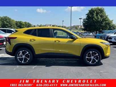 New 2025 Chevrolet Trax RS w/ Sunroof Package