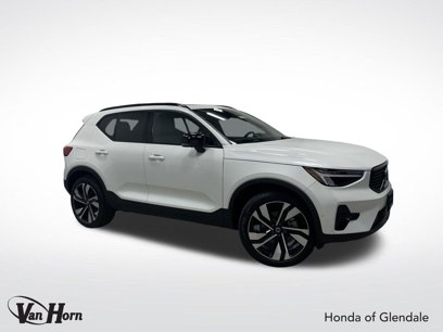 Used 2024 Volvo XC40 B5 Plus w/ Climate Package