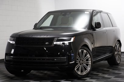 New 2025 Land Rover Range Rover SE