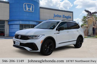 Used 2024 Volkswagen Tiguan SE R-Line
