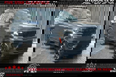New 2025 Jeep Grand Cherokee Altitude