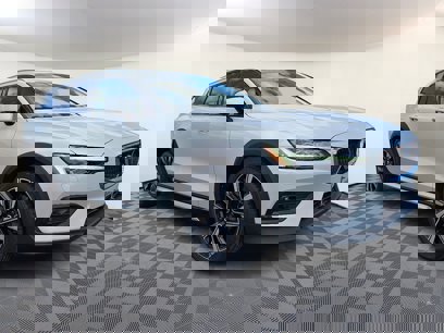 Certified 2023 Volvo V60 B5 Cross Country Ultimate w/ Climate Package