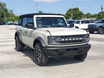 New 2025 Ford Bronco 4-Door