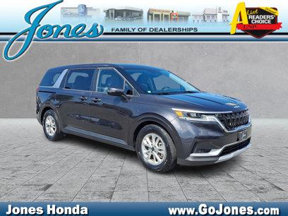 Used 2023 Kia Carnival LX