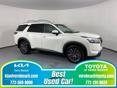 Used 2024 Nissan Pathfinder SL w/ SL Premium Package