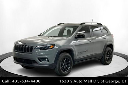 Used 2022 Jeep Cherokee Latitude w/ Trailer Tow Group