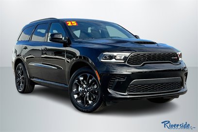 New 2025 Dodge Durango R/T w/ Blacktop Package