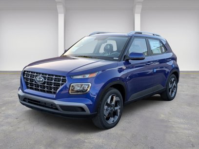 New 2025 Hyundai Venue SEL