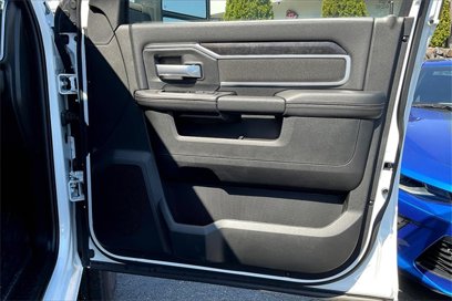 New 2024 RAM 3500 Big Horn w/ Safety Group