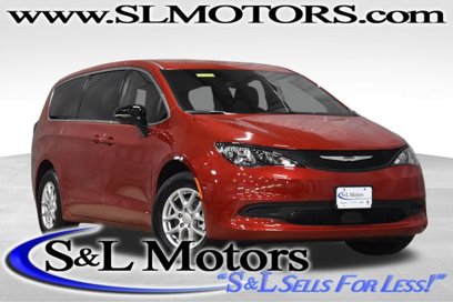 New 2025 Chrysler Voyager LX