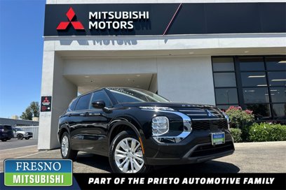 New 2025 Mitsubishi Outlander ES