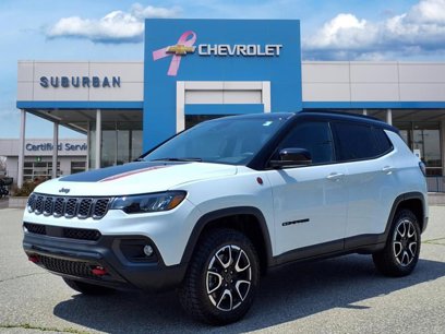 Used 2025 Jeep Compass Trailhawk