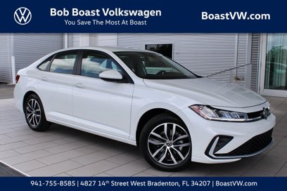 New 2025 Volkswagen Jetta SE