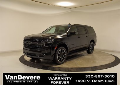 Used 2022 Chevrolet Suburban RST w/ Luxury Package