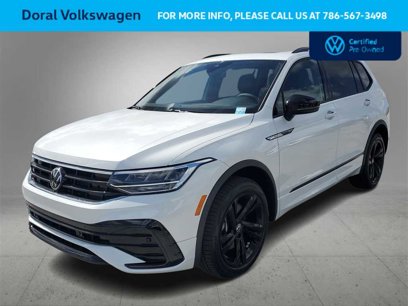Certified 2024 Volkswagen Tiguan SE R-Line
