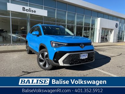 New 2025 Volkswagen Taos SE