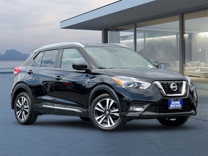 Used 2019 Nissan Kicks SR w/ SR Premium Package