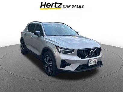 Used 2024 Volvo XC40 B5 Core