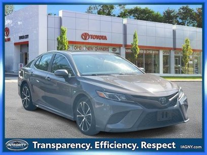 Certified 2019 Toyota Camry SE