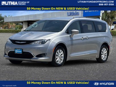Used 2019 Chrysler Pacifica Touring-L