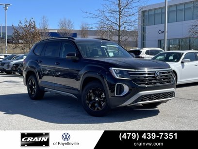 New 2025 Volkswagen Atlas Peak Edition SE