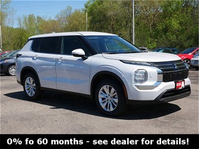 New 2025 Mitsubishi Outlander ES