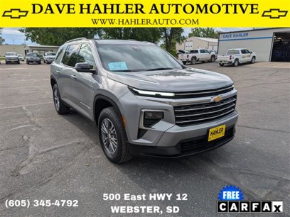 Used 2024 Chevrolet Traverse LT