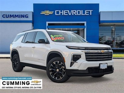New 2025 Chevrolet Traverse LT w/ Enhanced Driving Package