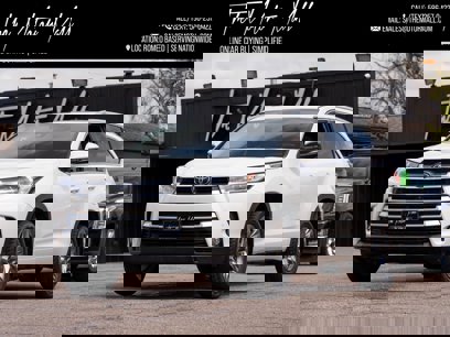 Used 2017 Toyota Highlander Limited Platinum