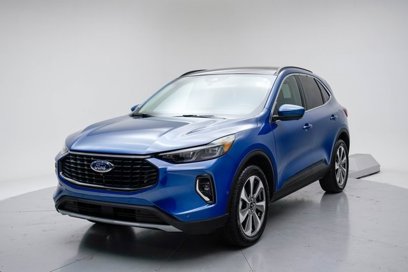 Used 2023 Ford Escape Platinum w/ Premium Technology Package