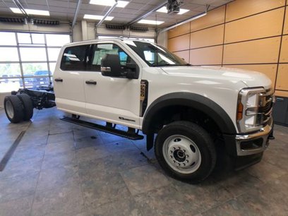New 2025 Ford F550 4x4 Crew Cab Super Duty w/ XLT Value Package