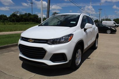 Used 2022 Chevrolet Trax LS w/ Tint and Cruise Package