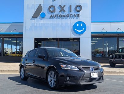 Used 2017 Lexus CT 200h w/ Accessory Package 2