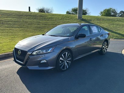 Used 2022 Nissan Altima 2.5 SR