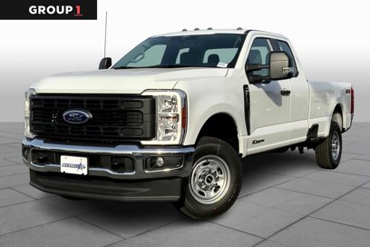 New 2025 Ford F250 XL w/ XL Chrome Package