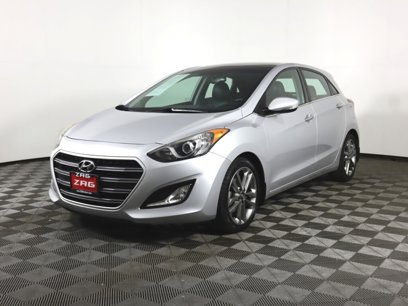 Used 2017 Hyundai Elantra GT w/ Tech Package 03