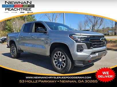 Used 2023 Chevrolet Colorado Z71 w/ Z71 Convenience Package 2