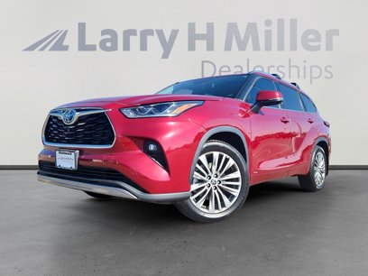 Used 2022 Toyota Highlander Platinum