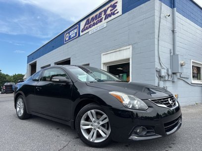 Used 2011 Nissan Altima 2.5 S w/ 2.5S Premium Pkg