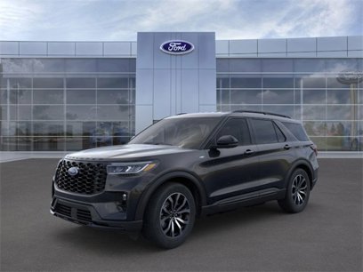 New 2025 Ford Explorer ST-Line w/ Premium Package