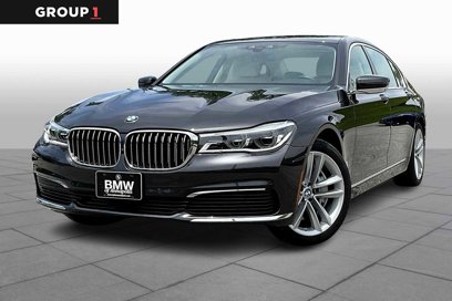 Used 2019 BMW 750i xDrive w/ Executive Package