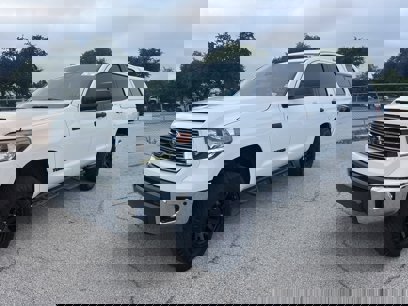 Used 2021 Toyota Tundra SR5 w/ Trail Edition